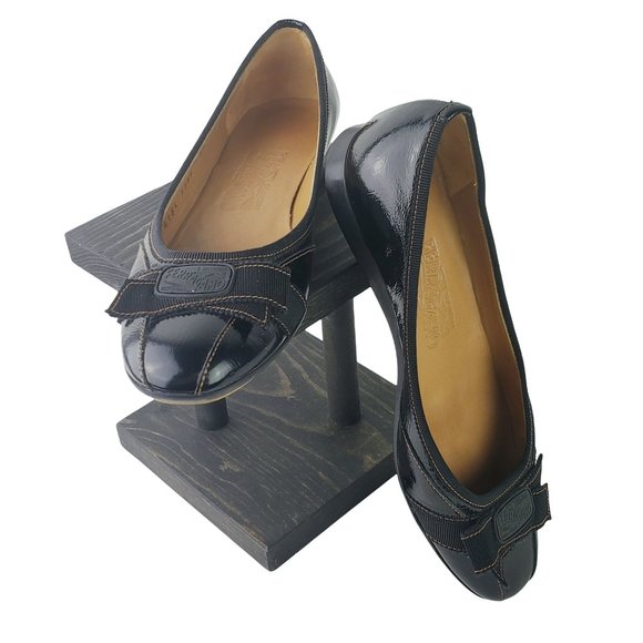 Salvatore Ferragamo Shoes - Salvatore Ferragamo Black Patent Leather Flats 6B
